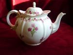 Very Rare George Jones Teapot Coronation Queen’s Carnations Pink   