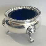 Vintage Open Salt /Mustard Pot Blue Glass Liner Silver Plate 3x Lion's Head Feet