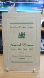 Bradford Cricket League Annual Dinner 1959 Signed by 5 Barber, Burnet & Hutton