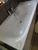 White Therapeutic Spa Bath.  1800mmx800. Includes pump.Collection only