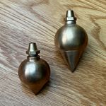 2x Brass Plumb Bobs Plumb Bob Weights with Screw Tops, Nuts (2 Sizes)