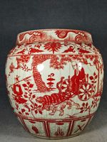 Chinese Style Red Crackle Glaze Porcelain Jar