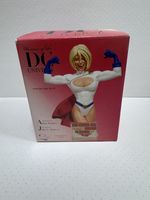 "Power Girl" DC Direct Women Of The DC Universe Mini-Bust Figurine #2374/6000
