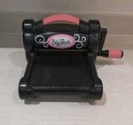 Sizzix Big Shot Machine Embossing Die-Cutting Tool for Crafts. used as picts 