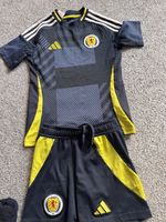 Scotland kids Football Kit Age 7-8 in Good Condition Check my page
