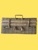 Large Wicker Storage Basket Hamper with Handles & Lid 20”