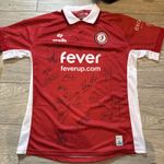 Bristol City Squad Signed 25/26 Shirt autograph twine bell Mehmetti Riis Vyner