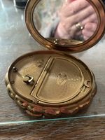 Vintage Kigu compact and musical minuette working