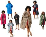 Regatta Outdoor Unisex Waterproof Changing Full Zip Robe Surfing Beach 
