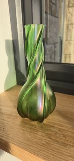 Bohemian Art Nouveau Wilhelm Kralik Sohn Ribbed Twisted Green UV Glass Vase