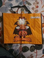 Highly Collectible Garfield Halloween Hallow'een Themed Shopping Bag