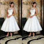 Elegant Wedding Dresses Sleeveless Boat Neck Lace Tea Length Bridal Gowns