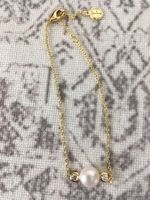 Cultured pearl ankle bracelet