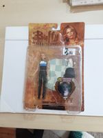 Buffy the Vampire Slayer Action Figures  VAMPIRE BUFFY. NEW  EXTREMELY RARE..