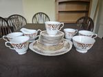 Gorgeous Vintage 20 Piece Colclough Royale Bone China Tea Set
