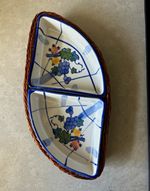 Ceramic & Wicker 3pc Serving Set, 2 Triangle Floral Grape Dishes with Tray