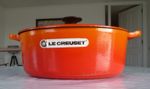 LE CREUSET Cast Iron Oval casserole Volcanic Orange size 27cm, GREAT condition