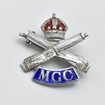 WW1 Silver Machine Gun Corps MGC Enamelled Sweetheart Brooch