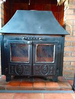 Woodmann  Black Metal dual fuel Heating stove complete and disconeccted