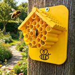 1PC Garden Bee House Plastic Bee Nesting House Outdoor Honey Bee Hive Beehive