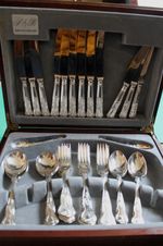 Vintage 42pc Cutlery Set EPNS A1 Sheffield England w/ Box - Kings Pattern vgc
