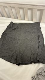 Worn X3 XL maternity Shorts