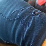 Women’s Vintage Blue Embroidered Wrist-Length Gloves Size 7.5 Floral Detail Pair