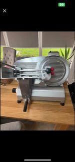Commercial Catering Meat Slicer 300mm 270W – Working