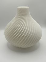 Modern White Spiral Vase | Minimalist Ribbed Vase | Nordic Pampas Grass Decor