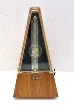 Vintage GDR Mechanical Metronome Wood Case Clear Cover Wind Up Music Practice
