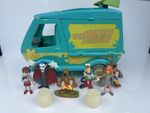 Scooby-Doo The Mystery Machine Van Playset with Figures & Accessories Characters