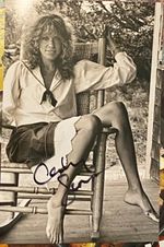 CARLY SIMON HAND SIGNED AUTOGRAPH PHOTO