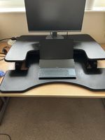 VARIDESK PRO PLUS HEIGHT ADJUSTABLE DESK IN BLACK. Fab Condition