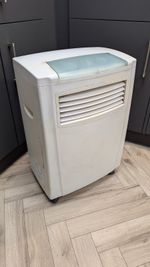 EHS Model WA-903 8000btu Air Conditioning Unit 950W Working Order With Ducting