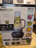 Ninja BlendBOSS Tumbler Blender w/2x additional Tumblers. Blue Raspberry