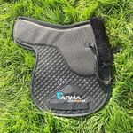 ARMA Contour Pro Grip Gel Saddlecloth/Numnah Quilted Saddle Pad Black