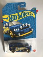 Hot Wheels Pearl and Chrome Ford Escort (58th Anniversary) Blue Gold 4/6 1:64