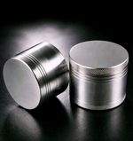 Classic 4-Piece Aluminum Herb Grinder – Magnetic Lid – Botanical & Spice Grinder