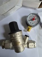 Plumbright pressure reducing valve 15mm with gauge 486081