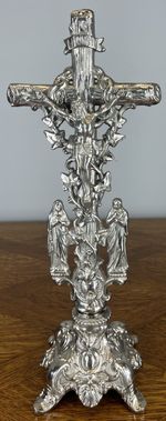 Crucifix Vintage French Style Religious Cross Ornate Base LOT 4651