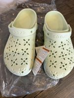 Crocs Classic Floral Cut Out Clog Mint Green size UK 7 EU 39-30 BNWT