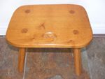 UNUSUAL  BEAVERMAN COLIN ALMACK ODD OAK  SHAPED  STOOL /SIDE TABLE ( MOUSEMAN )