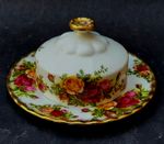 BONE CHINA ROYAL ALBERT OLD COUNTRY ROSES ROUND BUTTER DISH