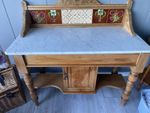 Antique Style Victorian washstand