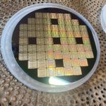 Cray? Unbranded Fluoroware Inc. release in plastic H22-40 Wafer 7 1724 10