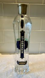 Empty 1 x ST~GERMAIN Elderflower Liqueur Bottle 70cl + lid - UPCYCLE RECYCLE