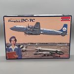 Roden Douglas DC-7C KLM Royal Dutch Airlines 1:144 Model Kit 302
