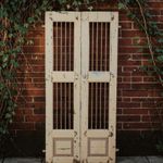 🚚 FREE DELIVERY 🚚 Pair of Antique Vintage Indian Doors Shutters