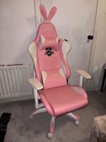 Pink rabbit AutoFull Esports chair in good condition