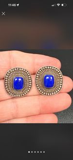 Vintage Sterling silver 925 lapis lazuli stud earrings